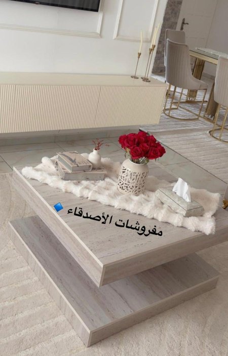 طاولة وسط بسعر{500} شيكل
