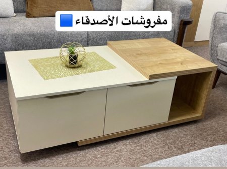 طاولة وسط بسعر{500} شيكل